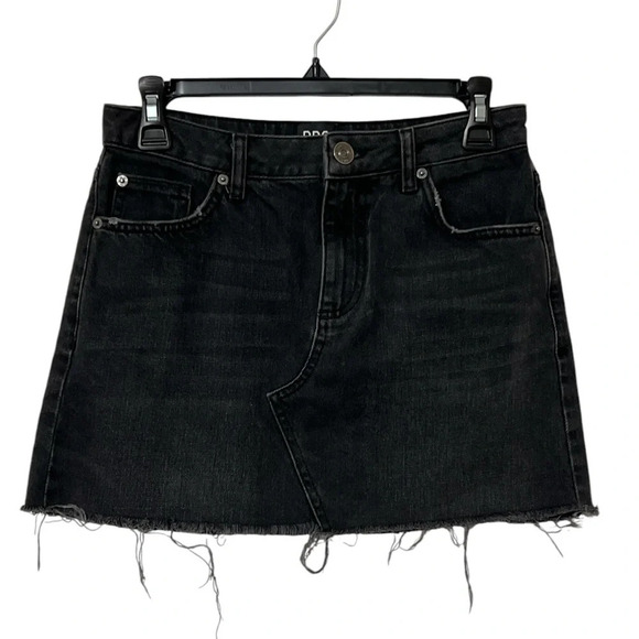 BDG Urban Outfitters Mini Skirt Women's Size Small Black Denim - Picture 1 of 5